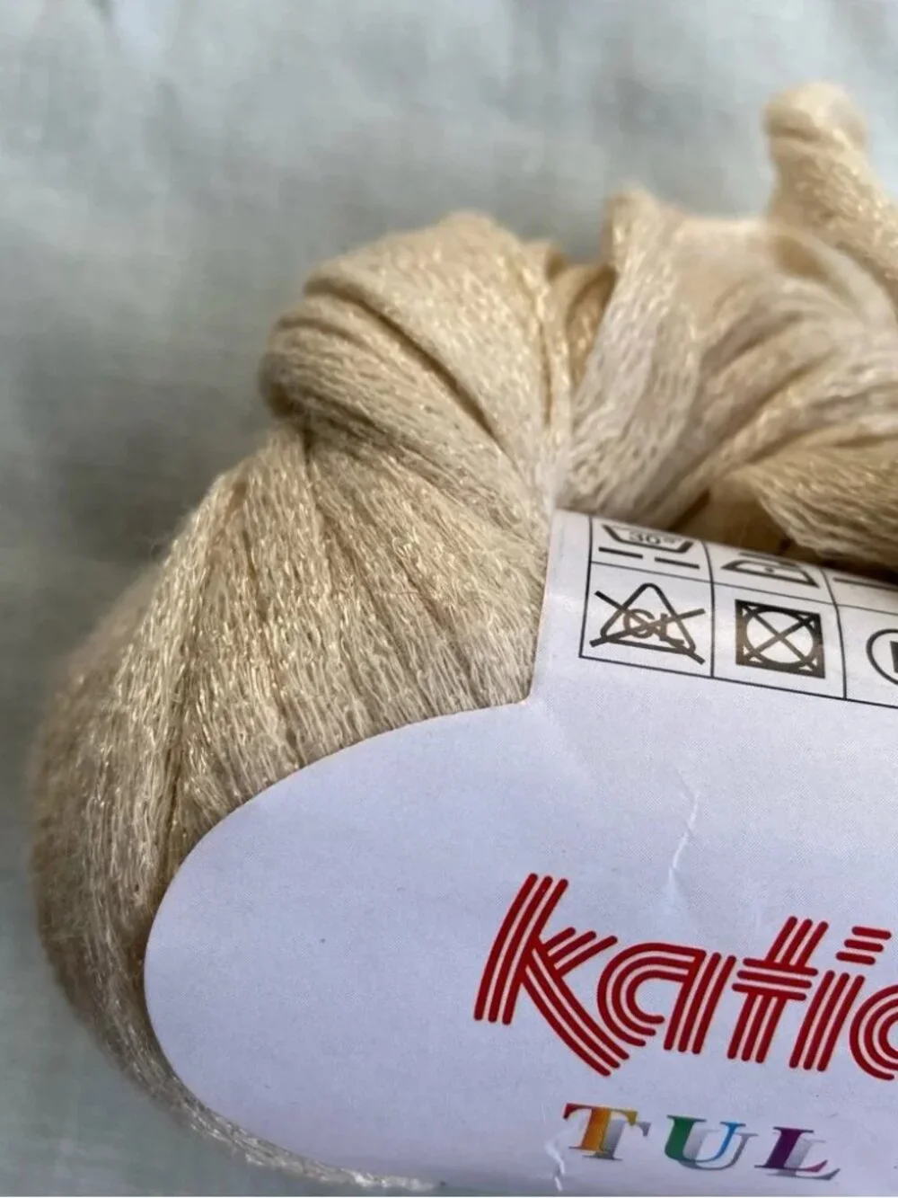 Lot of 2 NWT Katia Tul woven cotton nylon ecru 50g 27y yarn balls